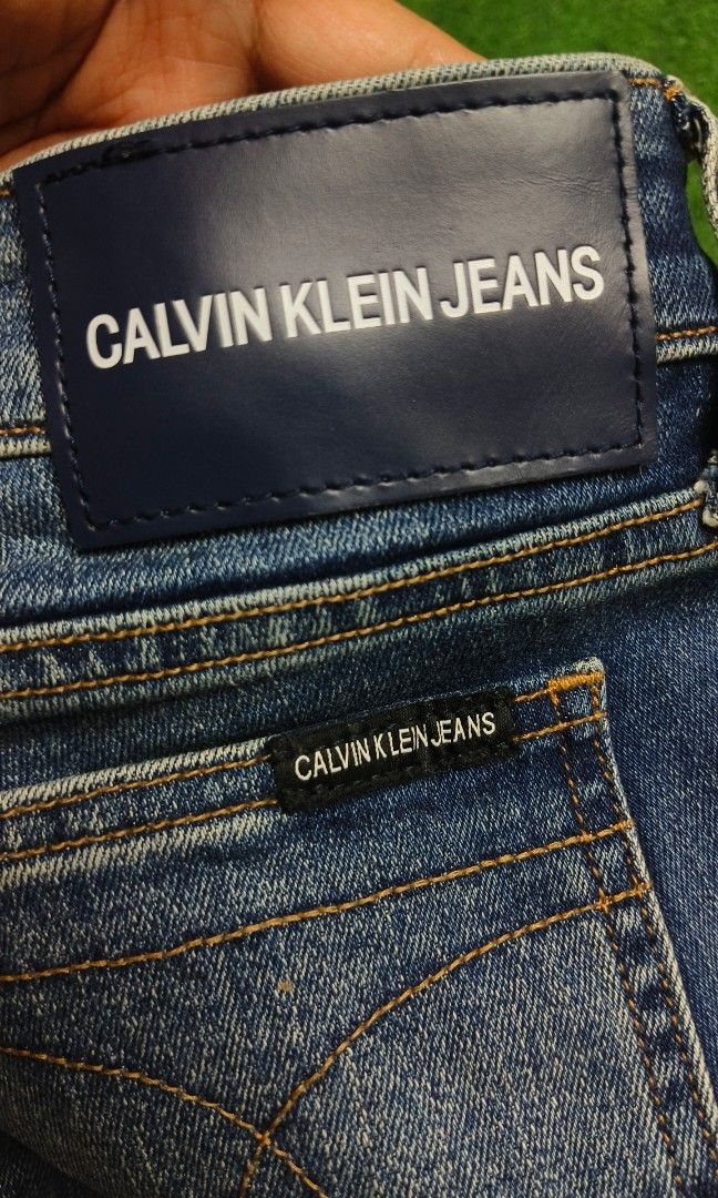 Calvin Klein Jeans (Category: Jeans) located in Valencia. Submitted by cebesusedclothshop (Listing ID 1468835664, Image 2). Description: CALVIN KLEIN JEANS Size: W29 up to 32 stretchable (72cm waist / 97cm hips) Color: Skydance Blue D Hem / Style: J212676 Like new condition.