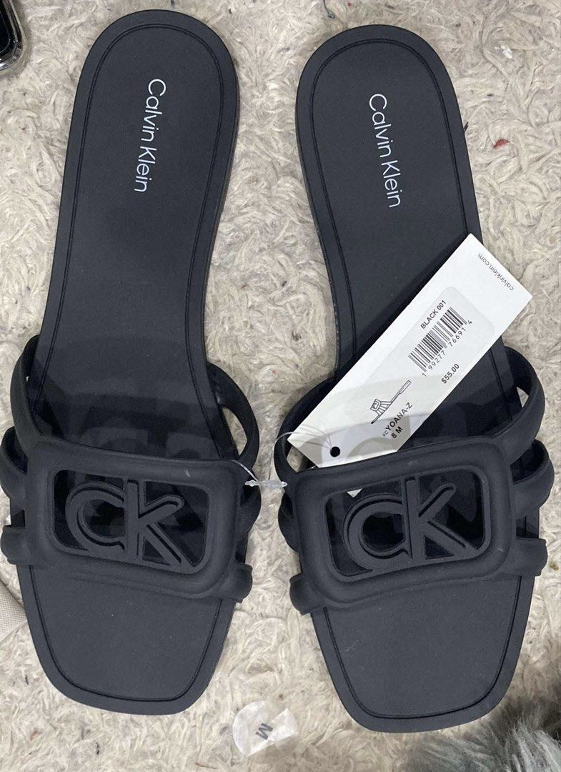 CALVIN KLEIN size 8 25cm (Category: Flats & Sandals) located in General Trias. Submitted by trendz_fazhion (Listing ID 1468724635, Image 1). Description: new original usa bought size 8 25cm no box .