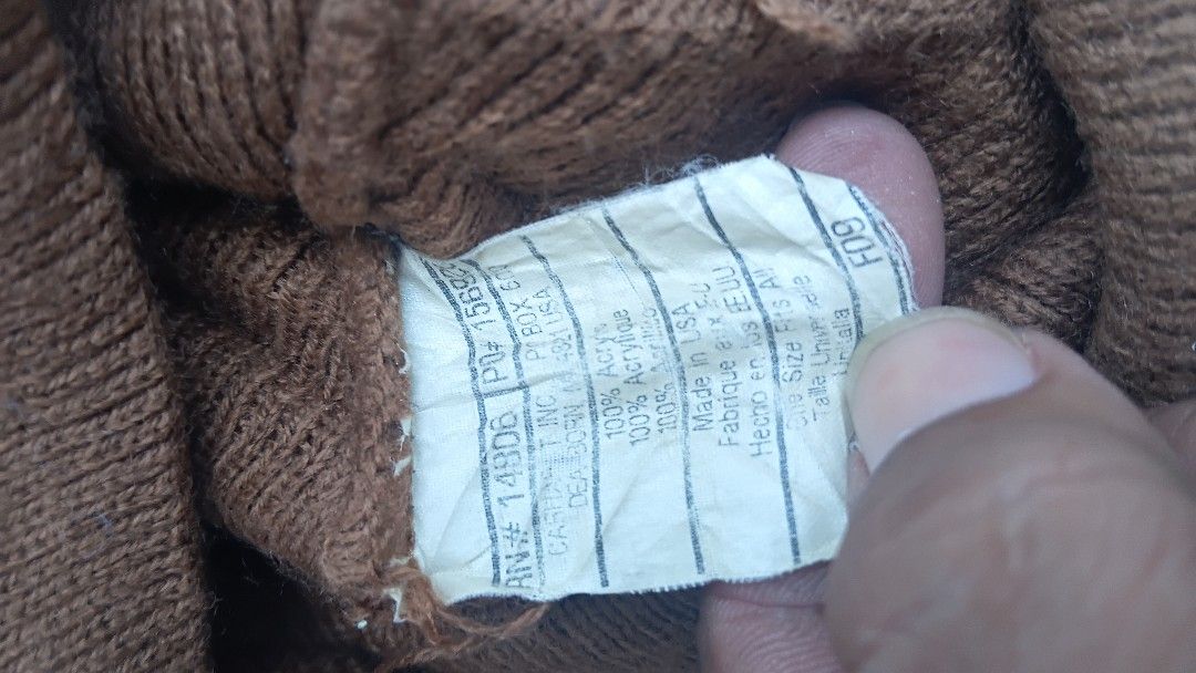 Carhartt beanie (Category: Beanies) located in Santo Tomas. Submitted by teofilo-thrifted (Listing ID 1468807160, Image 2). Description: carharrt excellent one size fits all no issue price 599 free shippinng.