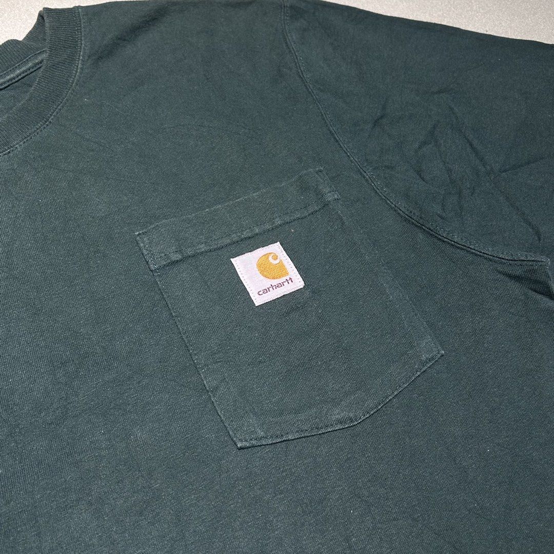Carhartt K87 Hunter Green (Category: Tshirts & Polo Shirts ) located in Angeles City. Submitted by 5am.collective (Listing ID 1468741250, Image 2). Description: Carhartt K87 Hunter Green As New Condition💙 Dimensions: 21/30 (Large) PHP 1099 Only🏷️ 5AM Collective .