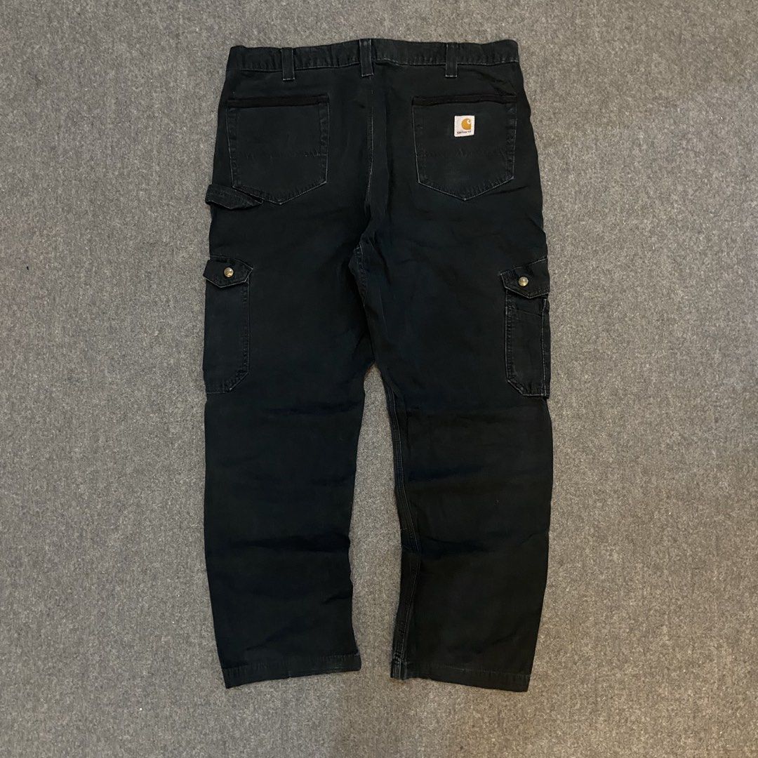 Carhartt Men's Cargo Double knee (Category: Jeans) located in Mabalacat. Submitted by alternativegoodsco (Listing ID 1468904150, Image 1). Description: OFFCOURSE THIS IS NEGOTIABLE DO OFFER TO FAST TRANSACT!.