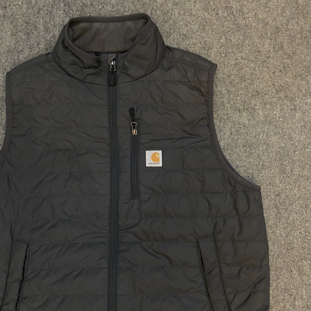 CARHARTT VEST (Category: Vests) located in Mabalacat. Submitted by alternativegoodsco (Listing ID 1468905302, Image 2). Description: OFFCOURSE THIS IS NEGOTIABLE DO OFFER TO FAST TRANSACT!.