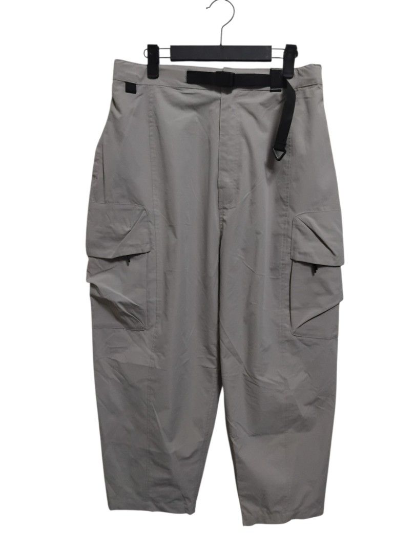 Catalog HK ESSN Techwear Utility Belted Pants (Category: Trousers) located in Pasig City. Submitted by hustlexcurate (Listing ID 1468770124, Image 1). Description: Catalog HK ESSN Techwear Utility Belted Pants Size LARGE Dimensions; Waist: 32-34 inches Lenght: 39 inches Leg Opening: 9 inches.