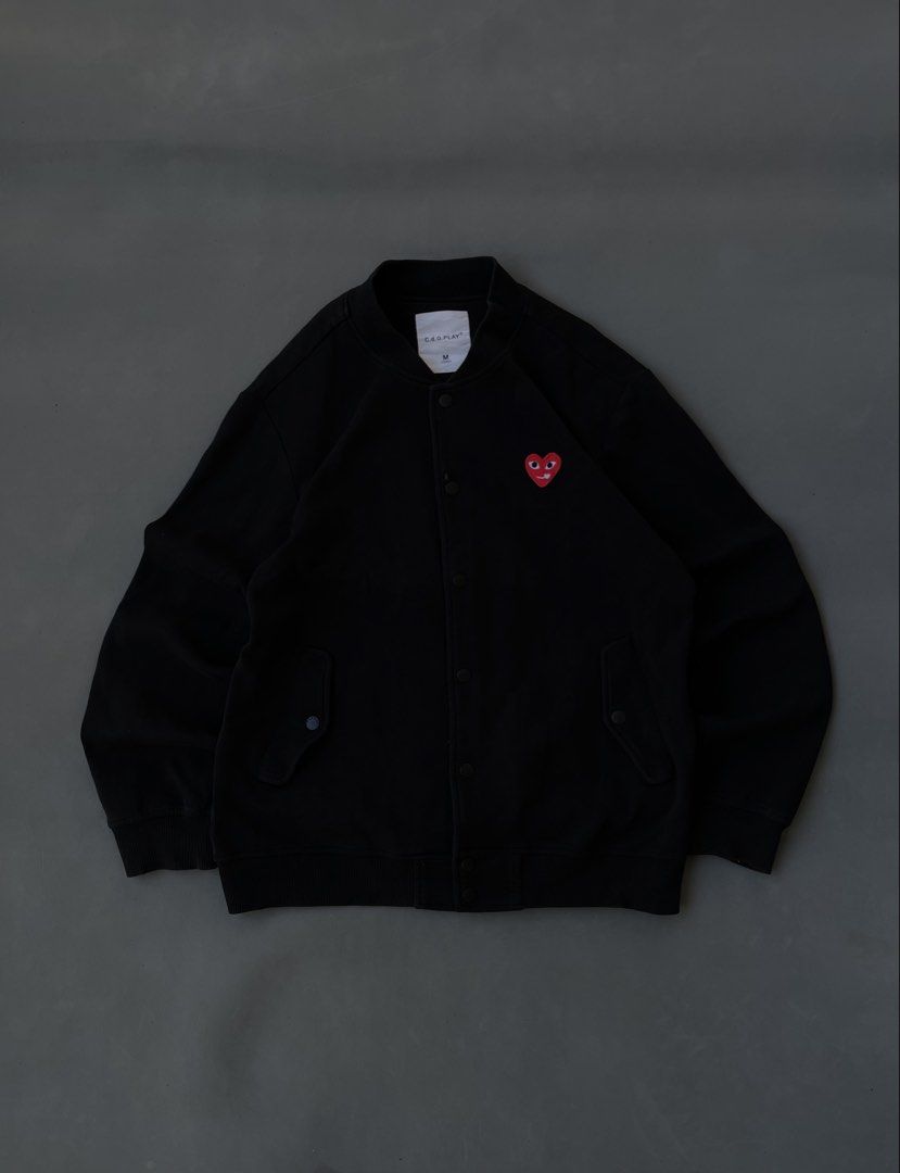 Cdg Play Jacket (Category: Activewear) located in Malasiqui. Submitted by blank_wave (Listing ID 1468778148, Image 1). Description: M on tag repaired part on sleeve, minor scratch 9.5/10 color rate 22x26 good condition.
