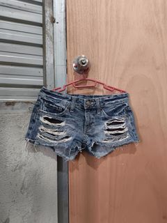 (Category: ) located in . Submitted by mln-boutique (Listing ID 1468926976, Image 1). Description: .