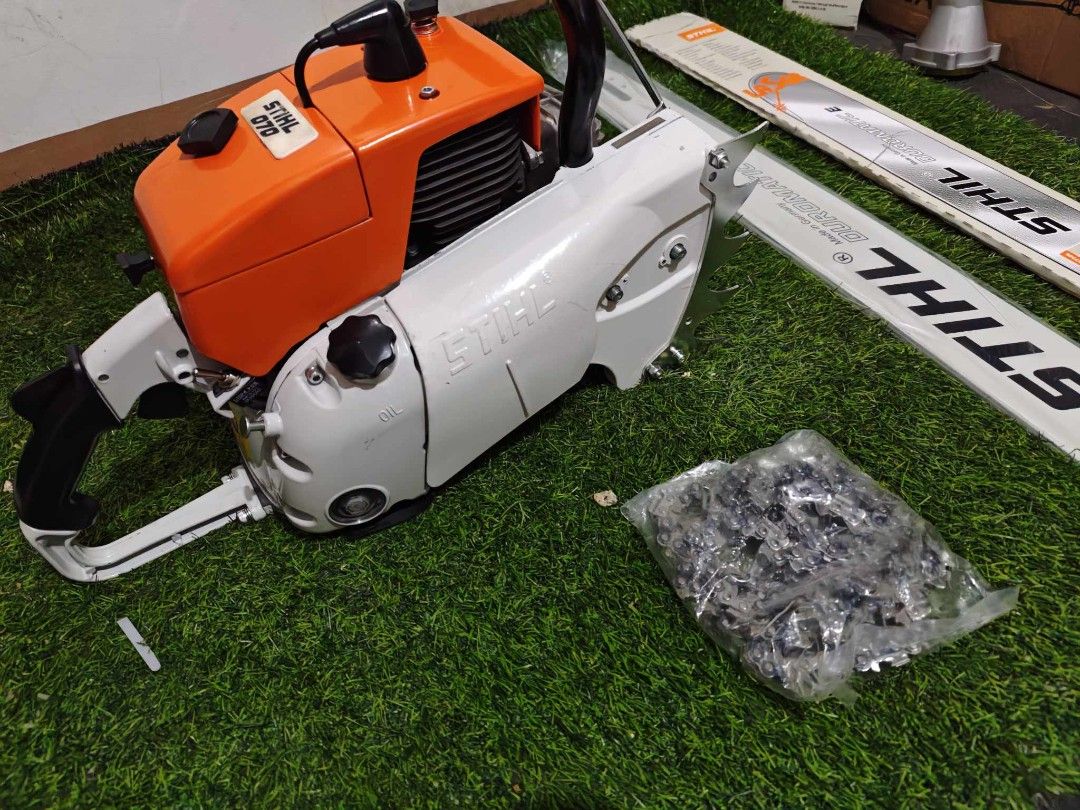 CHAINSAW STIHL 36 MS070 (Category: Construction Tools & Equipment) located in Valenzuela. Submitted by cooleagle.fab881 (Listing ID 1468840799, Image 3). Description: 🎀Brand new 🎀Heavy duty 🎀Good quality 🎀Good condition 🎀Complete set 👍🏻W/service warranty 👍🏻Pm me for more details 📞PLS CALL 09128331473.