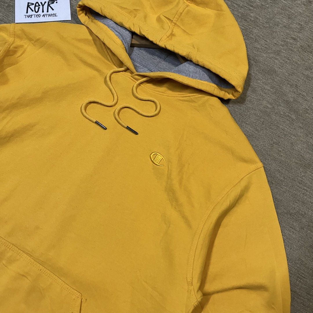 Champion Basic Logo Hoodie (Category: Hoodies) located in Batangas. Submitted by reyr. (Listing ID 1468864849, Image 2). Description: Dimes: 22” width | 27” length Condition: Excellent Color rate: 9.7/10 Flaws: None.
