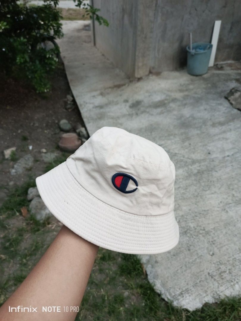 Champion reversible (Category: Caps & Hats) located in Manila. Submitted by mr.dodoublegg (Listing ID 1468761720, Image 2). Description: no issues.