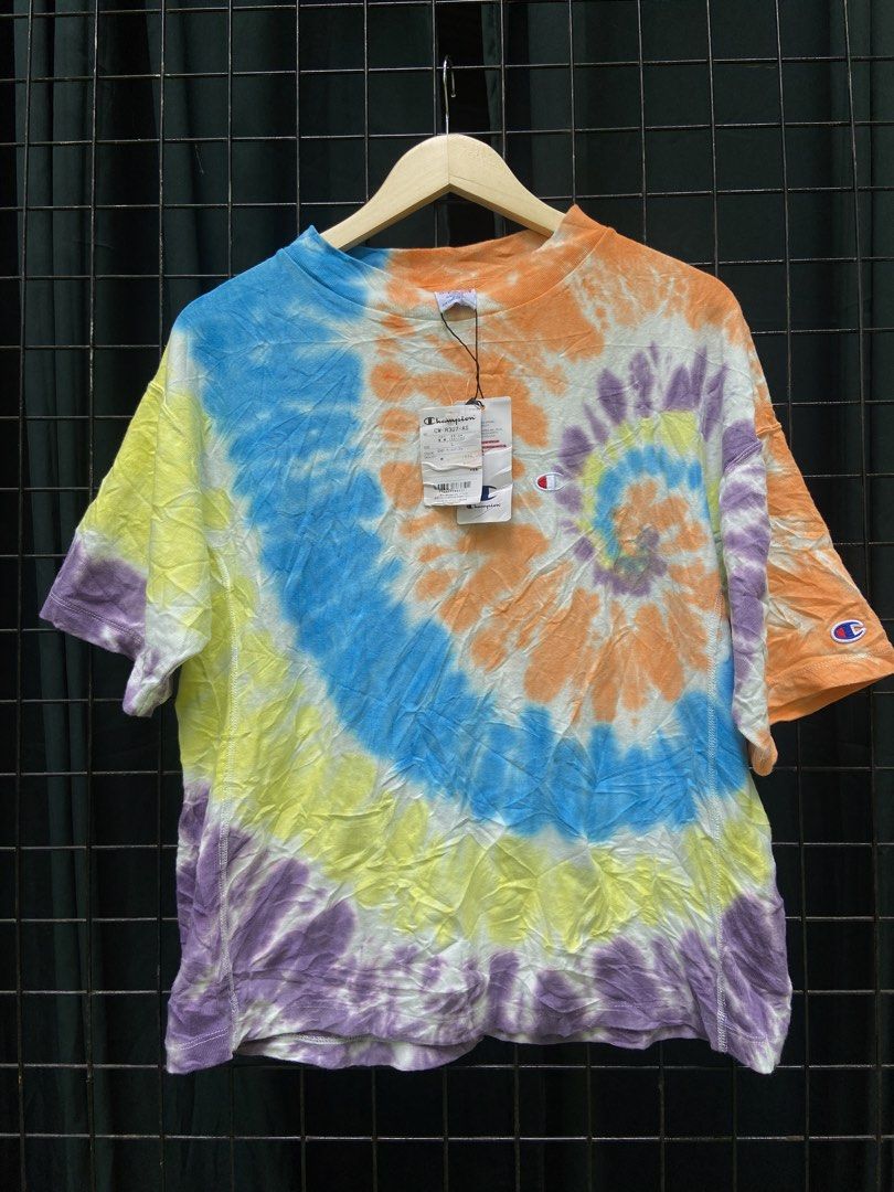 CHAMPION TIE DYE REVERSE WEAVE BRAND NEW (Category: Blouses) located in Salug. Submitted by bagdoi_finds (Listing ID 1468868782, Image 1). Description: .