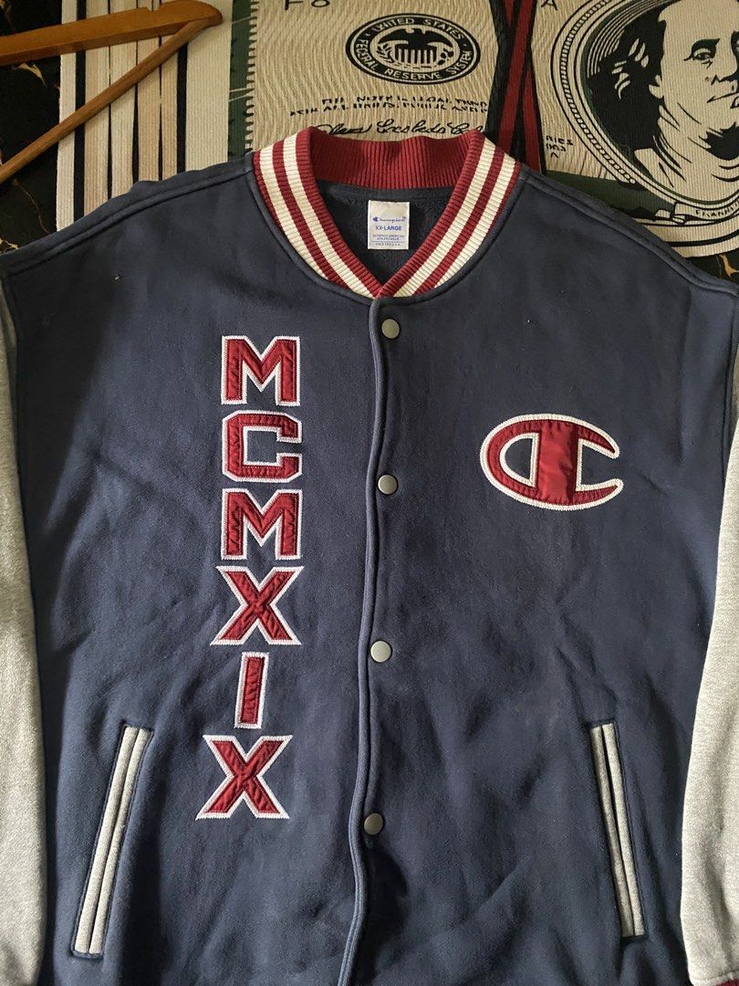 Champion Varsity Jacket (Category: Coats, Jackets and Outerwear) located in General Santos City (Dadiangas). Submitted by jpaul_is11 (Listing ID 1468788011, Image 2). Description: Item is authentic scannable made in Korea .