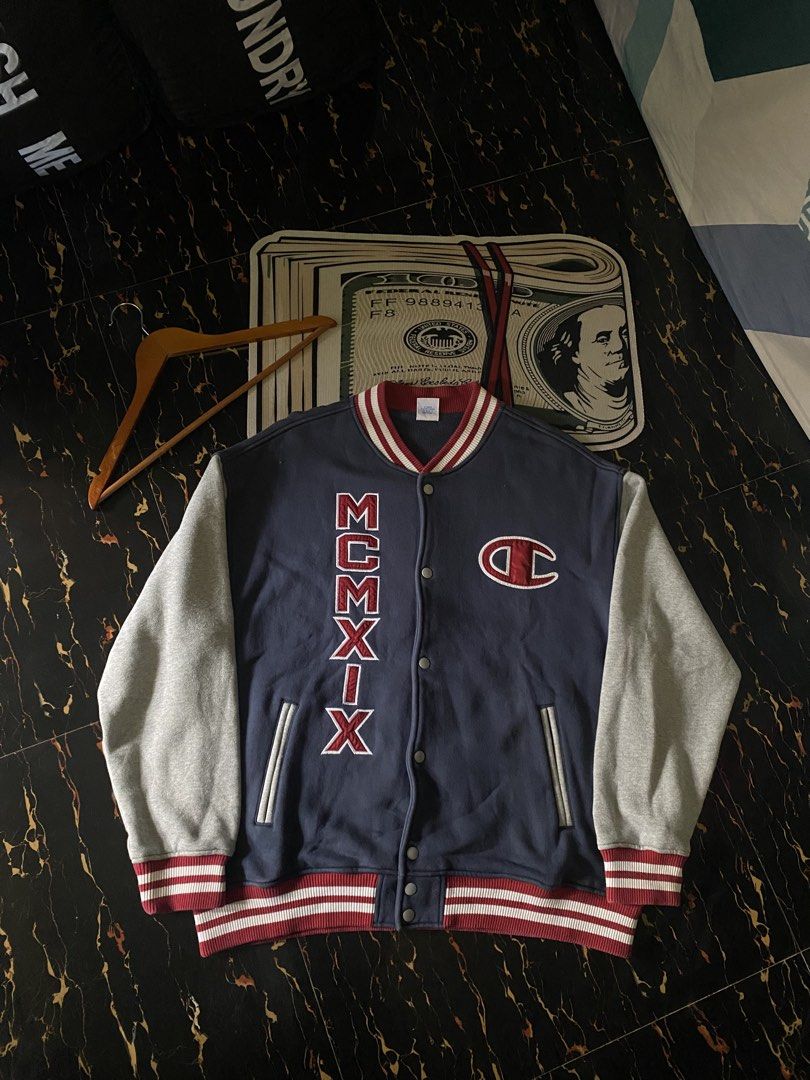 Champion Varsity Jacket (Category: Coats, Jackets and Outerwear) located in General Santos City (Dadiangas). Submitted by jpaul_is11 (Listing ID 1468788011, Image 1). Description: Item is authentic scannable made in Korea .