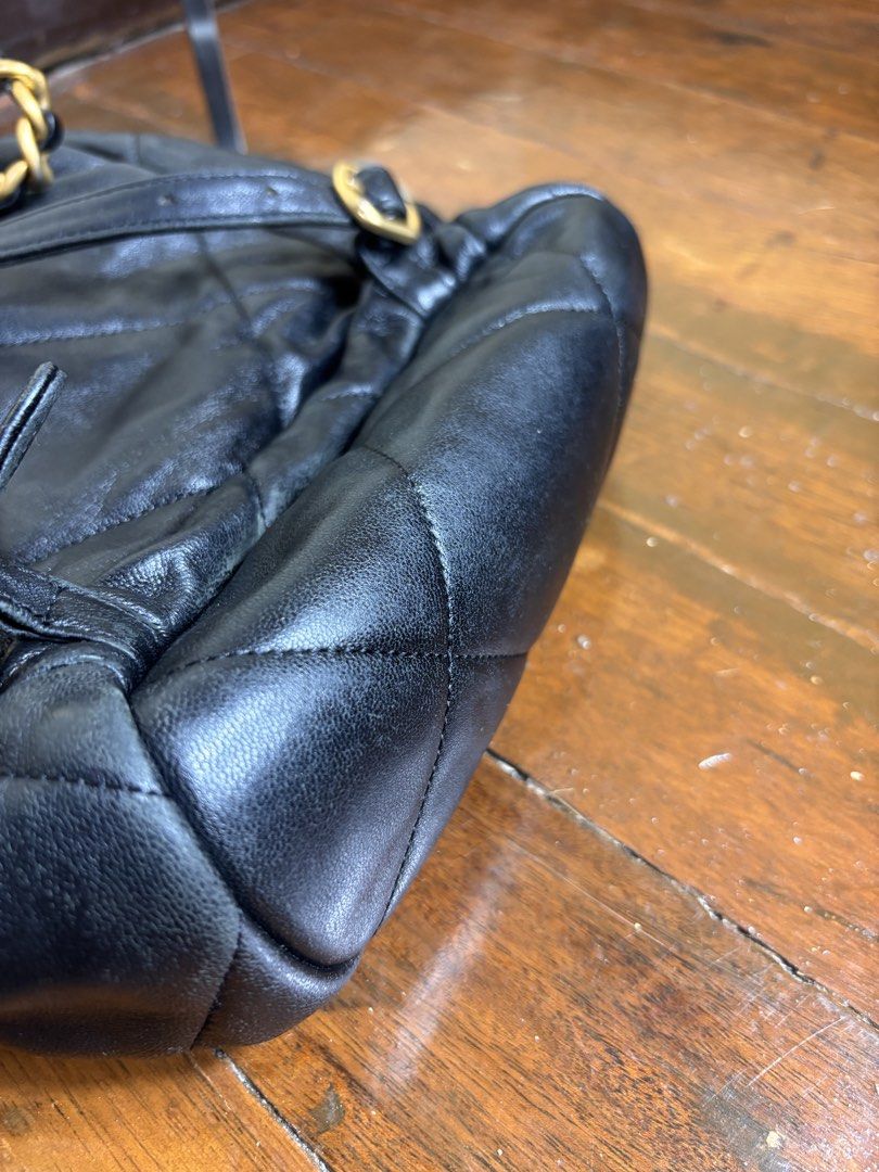 Chanel 19 Backpack Black Lambskin (Category: Backpacks) located in Manila. Submitted by earlylifecrisis (Listing ID 1468772839, Image 3). Description: Condition 8/10 Measure it by inch Width: 10 Length: 9.5 Depth: 4 Handle:17.5 •Refund / Returns not allowed allowed •Please do check the dimensions size on labels sometimes are not accurate on the sizing •Ask me before purchasing.