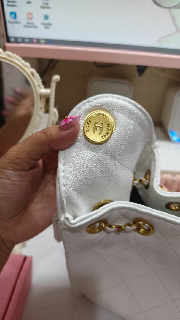Chanel bucket bag mini in white (Category: Luxury Bags & Wallets) located in Caloocan City. Submitted by arkiascloset (Listing ID 1468851673, Image 3). Description: COD is available around metro manila only No Flaws brand new Location: Sta. Lucia, Nova. QC.