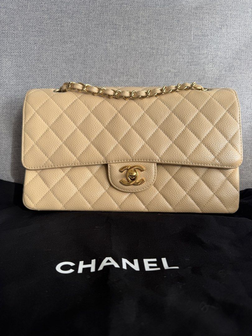 CHANEL DOUBLE FLAP BEIGE CAVIAR MEDIUM (Category: Luxury Bags & Wallets) located in Makati City. Submitted by theladyluxxe (Listing ID 1468773207, Image 2). Description: 𝐎𝐍 𝐇𝐀𝐍𝐃 ✨ THE TIMELESS CHANEL Double Flap ✨ Beige Caviar GHW Medium Size Series 13 RANK A+ Comes with hologram, authenticity card, dust bag, box & Legit grails certificate Store Price 750k+ 298k only for CASH‼️ 310k for 3mo LA 💳 MOP: BPI/Bank Transfer/Gcash/Maya/Paypal DIS