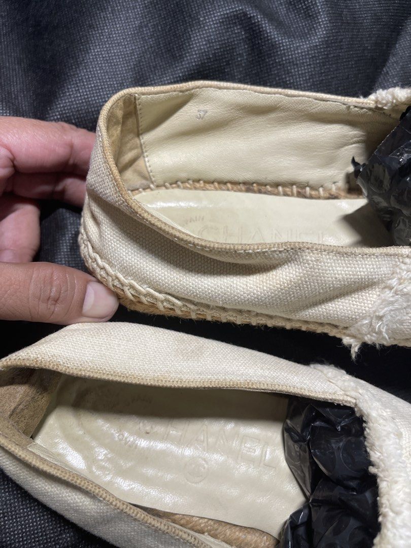 Chanel espadrille canvass (Category: Slippers and slides) located in Mandaluyong City. Submitted by coolmeybab (Listing ID 1468729671, Image 3). Description: Chanel Canvass espadrille Size 37 womens .