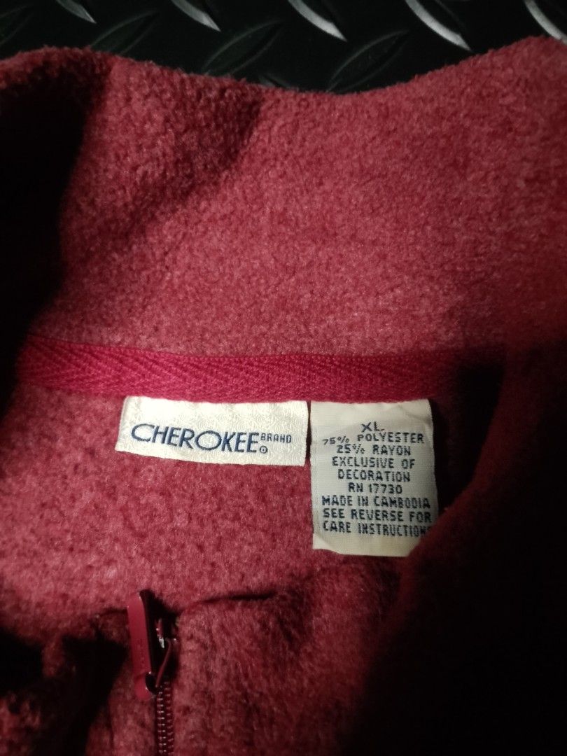 Cherokee Boxy Fit Halfzip Fleece Jacket (Category: Coats, Jackets and Outerwear) located in Baguio. Submitted by bado.feels (Listing ID 1468829253, Image 2). Description: Excellent condition Size XL (22x24) Sleeves 24 250+sf Baguio Loc.