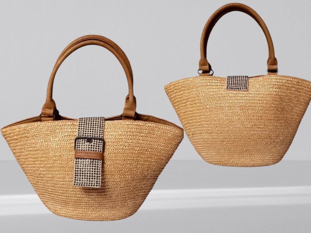 Chic Rhinestone-Embellished Raffia Flared Basket Tote Bag (Category: Tote Bags) located in Bacoor. Submitted by aithriftcloset (Listing ID 1468797278, Image 3). Description: 👌No kapintasan alagang ina 💡Chic Rhinestone-Embellished Raffia Flared Basket Tote Bag ✨️Description: Add a touch of resort glamour to your look with this beautiful rhinestone-embellished raffia basket bag. Blending rustic, woven textures with eye-catching sparkle, this medi
