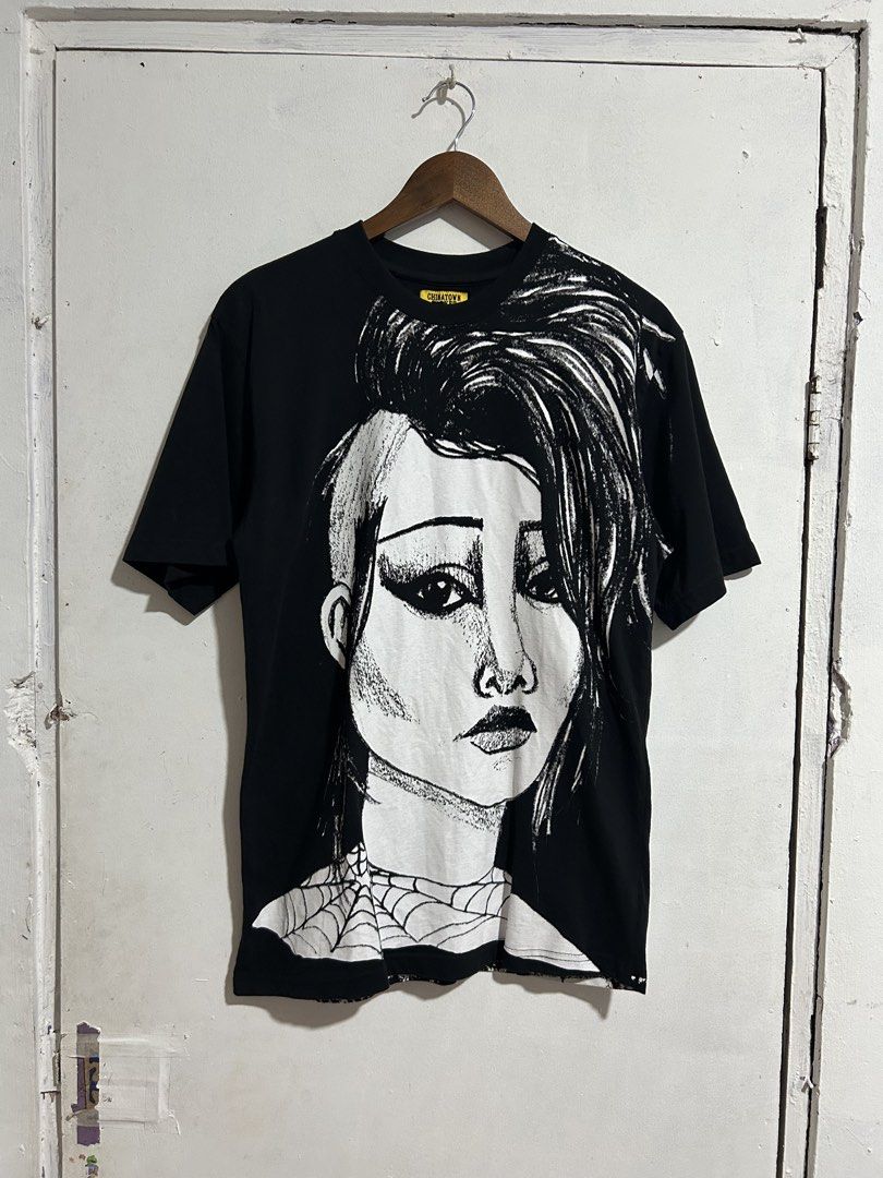 Chinatown Market “Faces” Shirt (Category: Tshirts & Polo Shirts ) located in Taguig. Submitted by jamesssssg. (Listing ID 1468741598, Image 1). Description: Chinatown Market “Faces” Shirt Pristine Condition Flawless Dimensions W 19 L 28 Can pass as brand new.