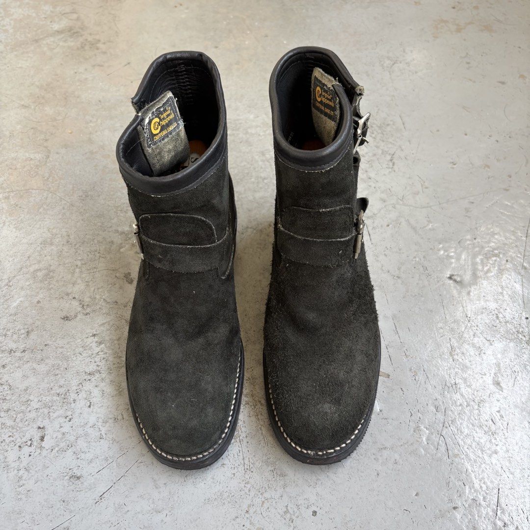 Chippewa Mid Suede Engineer Boots (Category: Boots) located in Naga. Submitted by reshelled (Listing ID 1468744583, Image 1). Description: Vintage Engineer boots by Chippewa Suede Roughout Boots Very Good Condition has minor drags but insoles and the ousole has still life on it Size 7E Made In USA .