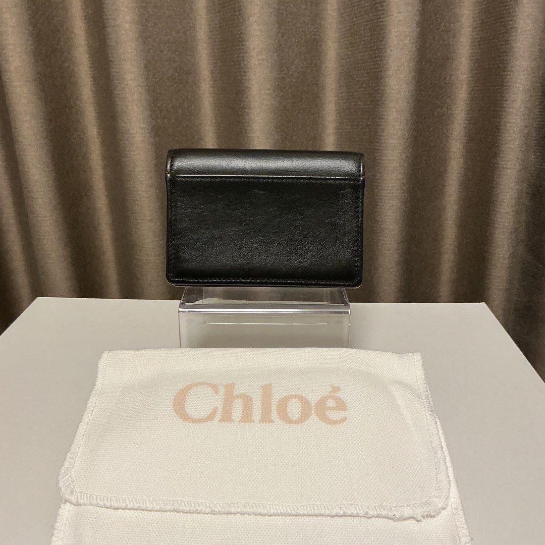 Chloe compact cardholder wallet (Category: Wallets & Card Holders) located in Quezon City. Submitted by hintstreet (Listing ID 1468712718, Image 3). Description: This is unused. With dustbag.
