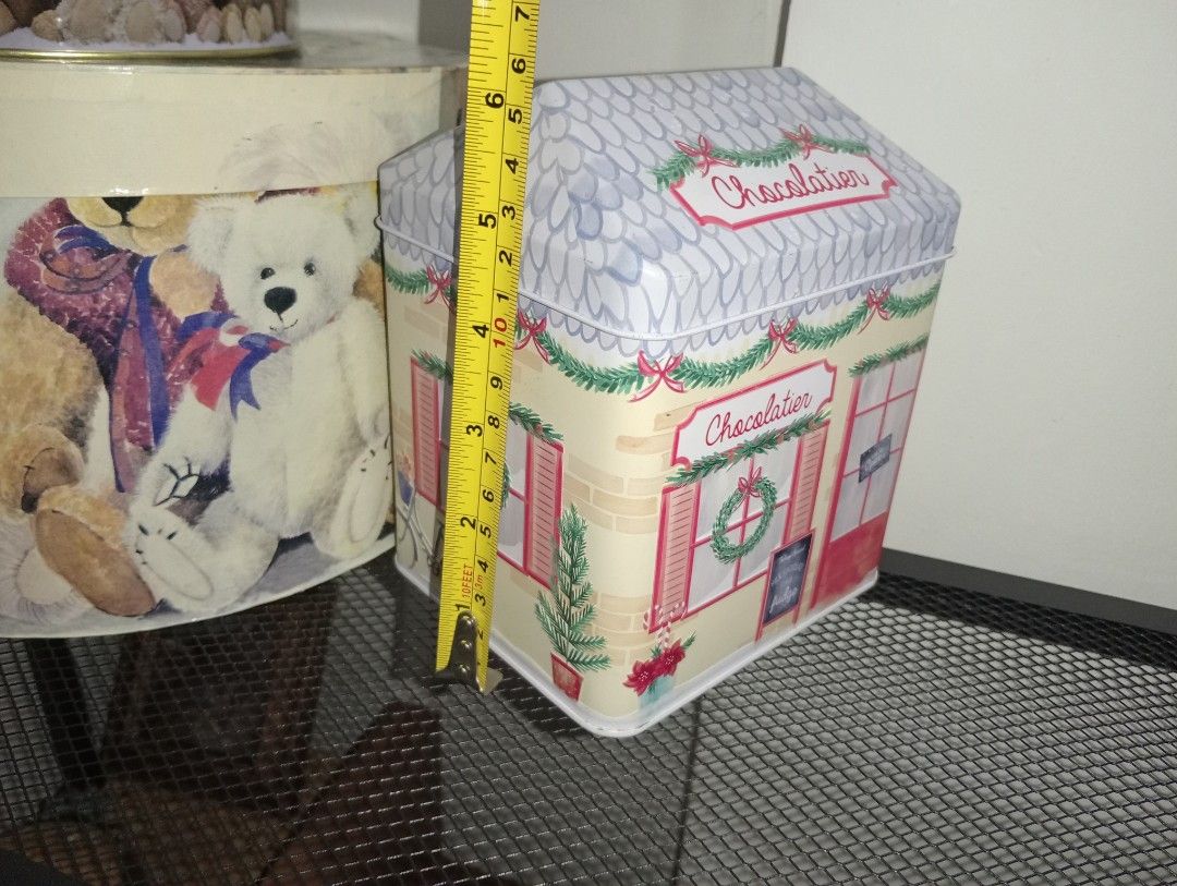 CHOCOLATIER TC9 (Category: Storage Boxes & Baskets) located in Kawit. Submitted by gieclutter (Listing ID 1468820831, Image 2). Description: Flakers and joy reservers are 𝗻𝗼𝘁 𝗮𝗹𝗹𝗼𝘄𝗲𝗱 Actual photos, sized precisely Verify item's dimensions first All sales are final—no returns, exchanges, or refunds 𝗖𝗢𝗡𝗗𝗜𝗧𝗜𝗢𝗡: ・𝗔𝗦 𝗜𝗦 ・dents, scratches, water stains, rusts, and paint chips 𝗟𝗢𝗖𝗔𝗧𝗜𝗢𝗡: Kawit, Cavite 𝗠𝗢𝗣: 𝗣𝗙/NO COD It