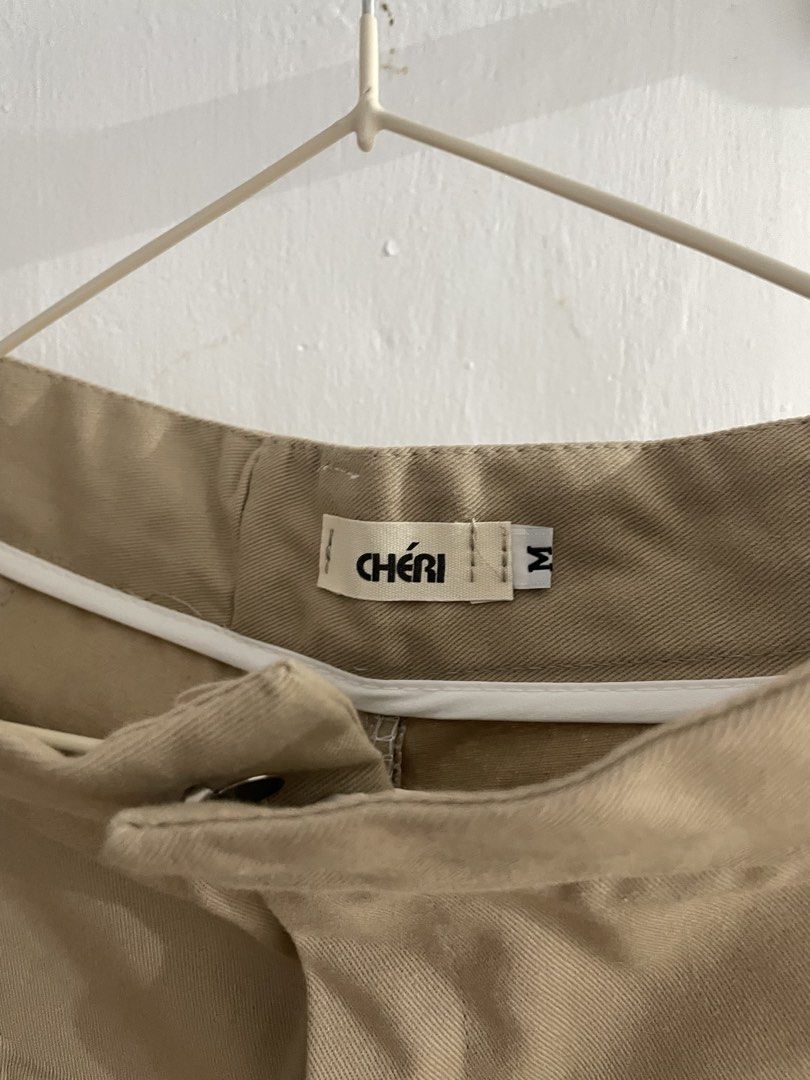 Chéri Short (Category: Shorts) located in Bulacan. Submitted by shlytf (Listing ID 1468791733, Image 2). Description: bought this sa vietnam shop on orange app size medium — w26-28 msg me for more deets!.