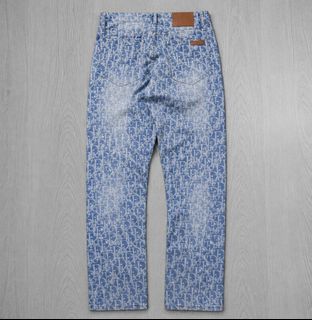 (Category: ) located in . Submitted by althriftdailyloots94 (Listing ID 1468911849, Image 1). Description: .