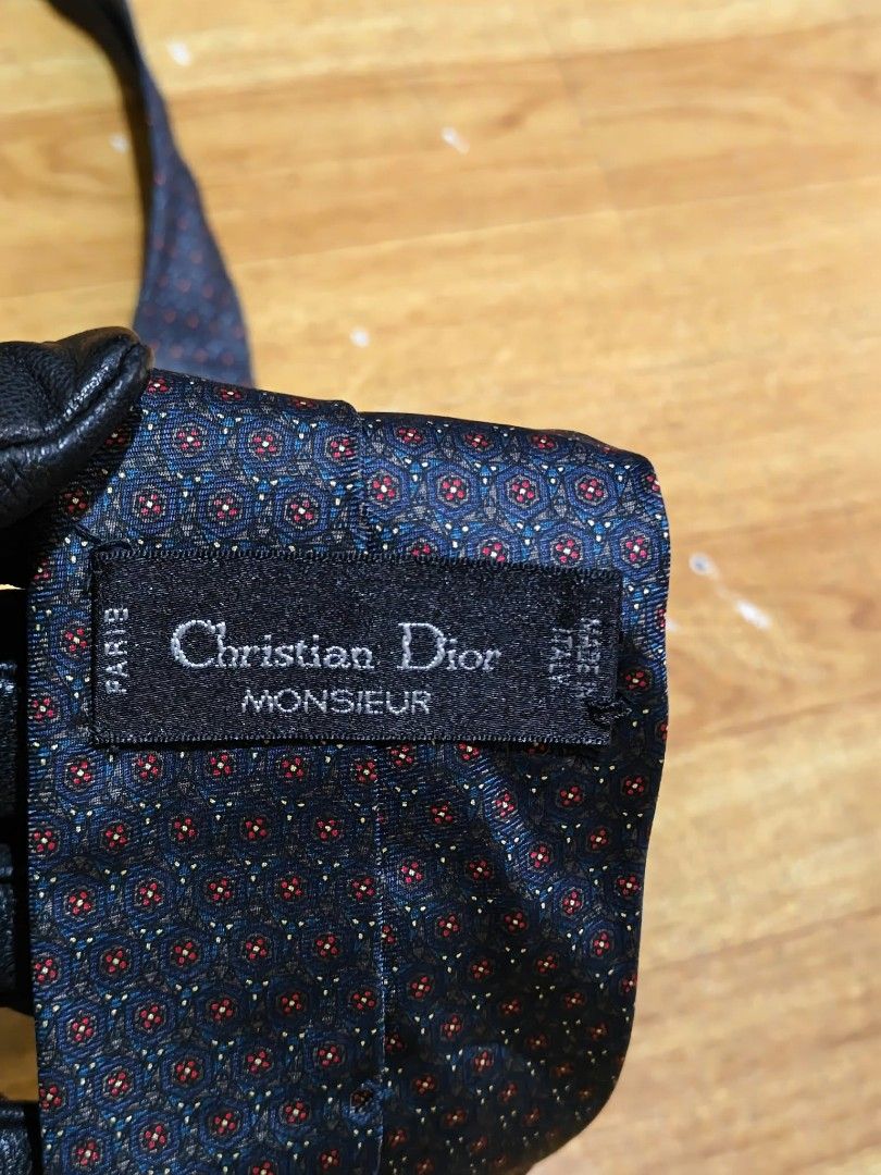 CHRISTIAN DIOR NECKTIE (Category: Ties) located in Muntinlupa City. Submitted by nofame12 (Listing ID 1468776838, Image 2). Description: PLEASE CHECK THE DETAILS OF THE ITEM ON FIRST PHOTO. LOCATION - SUCAT MUNTINLIPA CITY.
