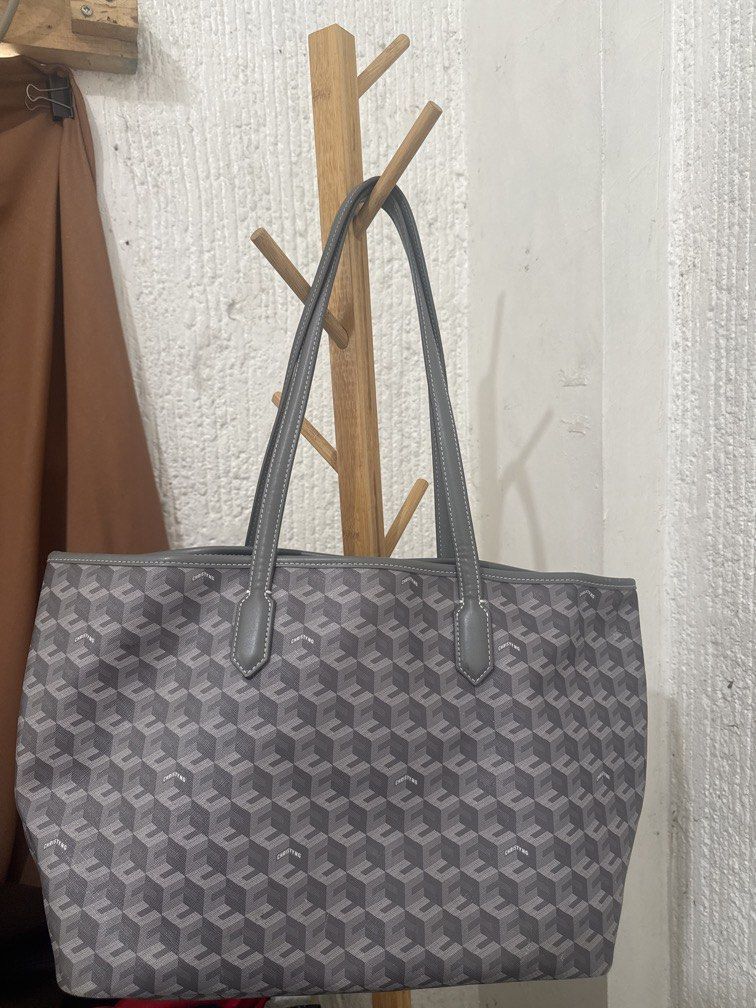 Christy Ng Tote Bag (Category: Luxury Bags & Wallets) located in Manila. Submitted by cthrnlvg (Listing ID 1468751846, Image 1). Description: Used only twice. With dust bag. .