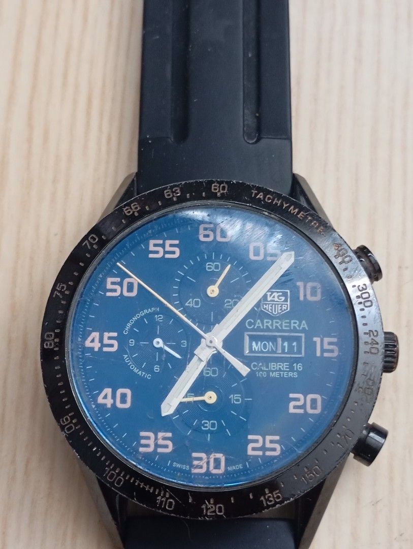 Chronograph (Category: Men's Watches) located in Las Pinas. Submitted by quick_deals_great_finds2 (Listing ID 1468756042, Image 3). Description: Quartz chronograph with battery 42mm large Fully functional chrono.