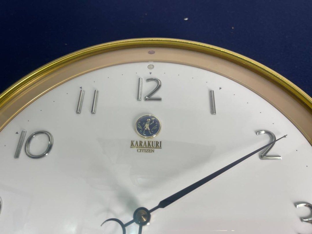 Citizen Karakuri (1987) (Category: Clocks) located in Manila. Submitted by nicanicss (Listing ID 1468884982, Image 3). Description: Citizen Karakuri (1987) Goodworking condition Every hour music chime Round gold-tone frame Fresh from japan Powered by 4 pcs type D battery 1,899.