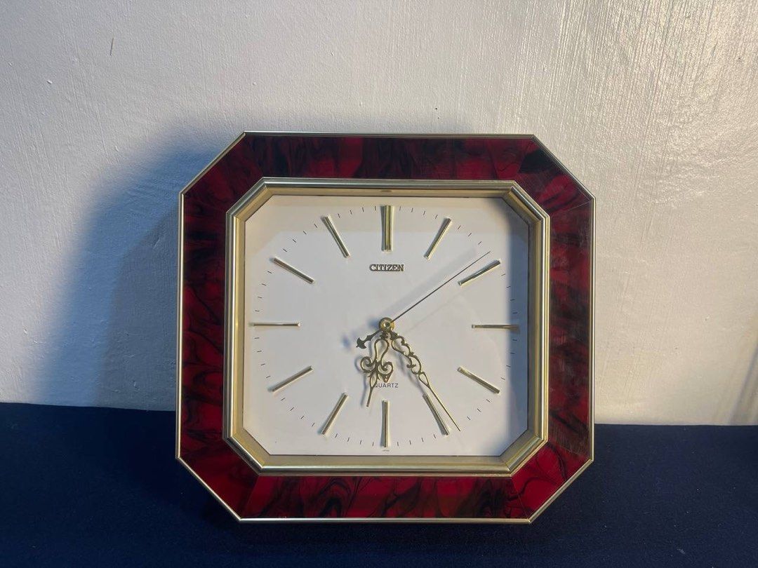 Citizen quartz octagonal (1980s) (Category: Clocks) located in Manila. Submitted by nicanicss (Listing ID 1468884773, Image 1). Description: Citizen quartz octagonal (1980s) Showa era octagonal gold tonebrass finish frame and ornate hands Goodworking condition Fresh from japan Made in japan Prestine condition 1,499.