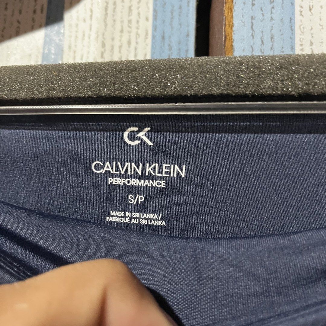 CK LEGGINGS (Category: Activewear) located in Cagayan de Oro. Submitted by thrift_by_nars (Listing ID 1468806819, Image 3). Description: SIZE SMALL ON TAG AS NEW CONDITION 10/10 colorate 380+sf.