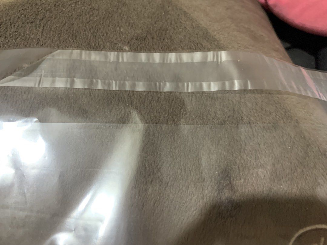 Clear self-adhesive plastic packaging bags (Category: Craft Supplies & Tools) located in Malolos. Submitted by rubyche88 (Listing ID 1468831250, Image 3). Description: - Clear self-sealing plastic bags - Convenient sticky seal strip at the top - Great for shipping clothes and apparel - Ideal for organizing small items - Protects cards, crafts, and collectibles - Transparent design for easy viewing - 1500 pcs.