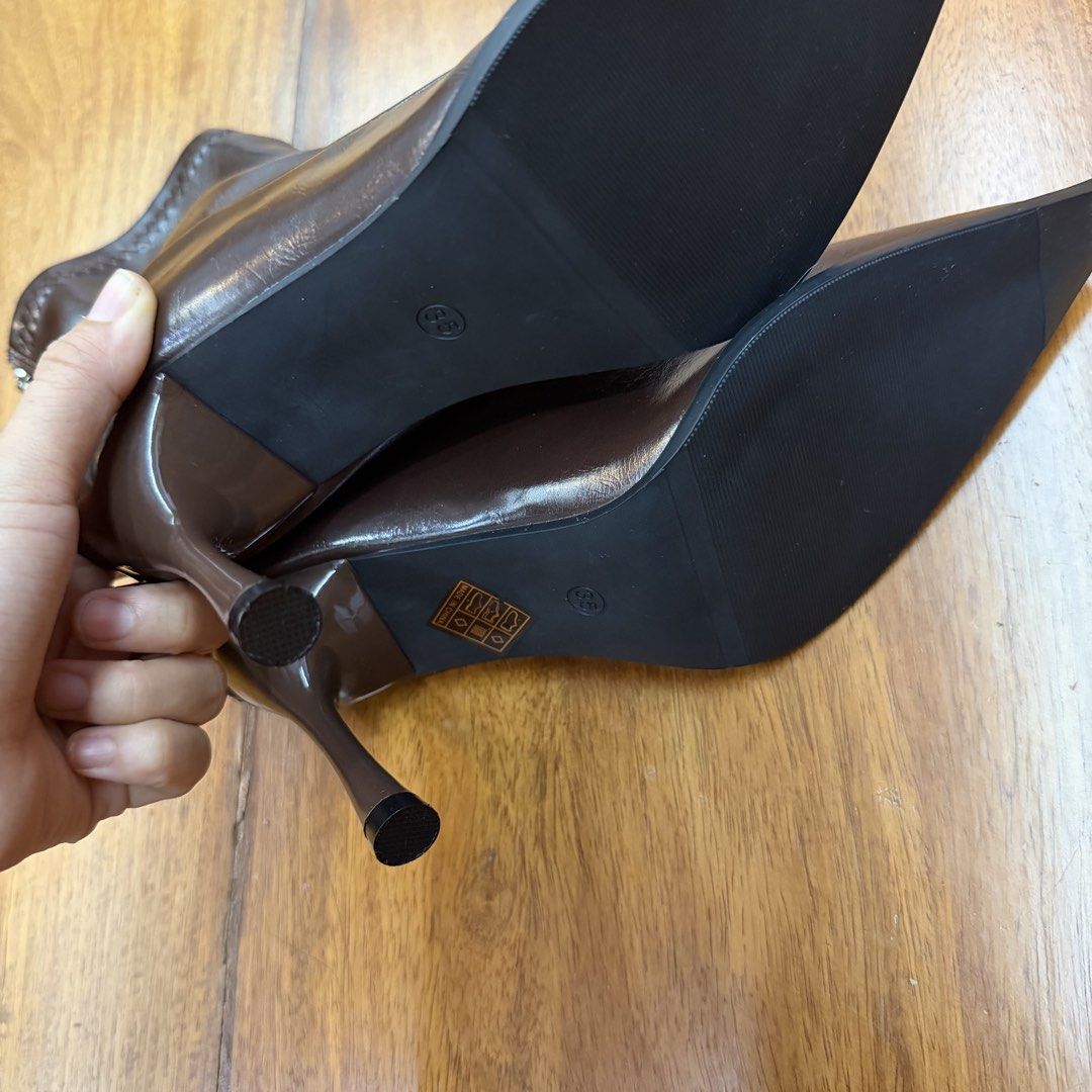 CLEARANCE SALE - Boots from DHGATE (Category: Boots) located in Muntinlupa City. Submitted by myrandomthingz (Listing ID 1468921478, Image 3). Description: .