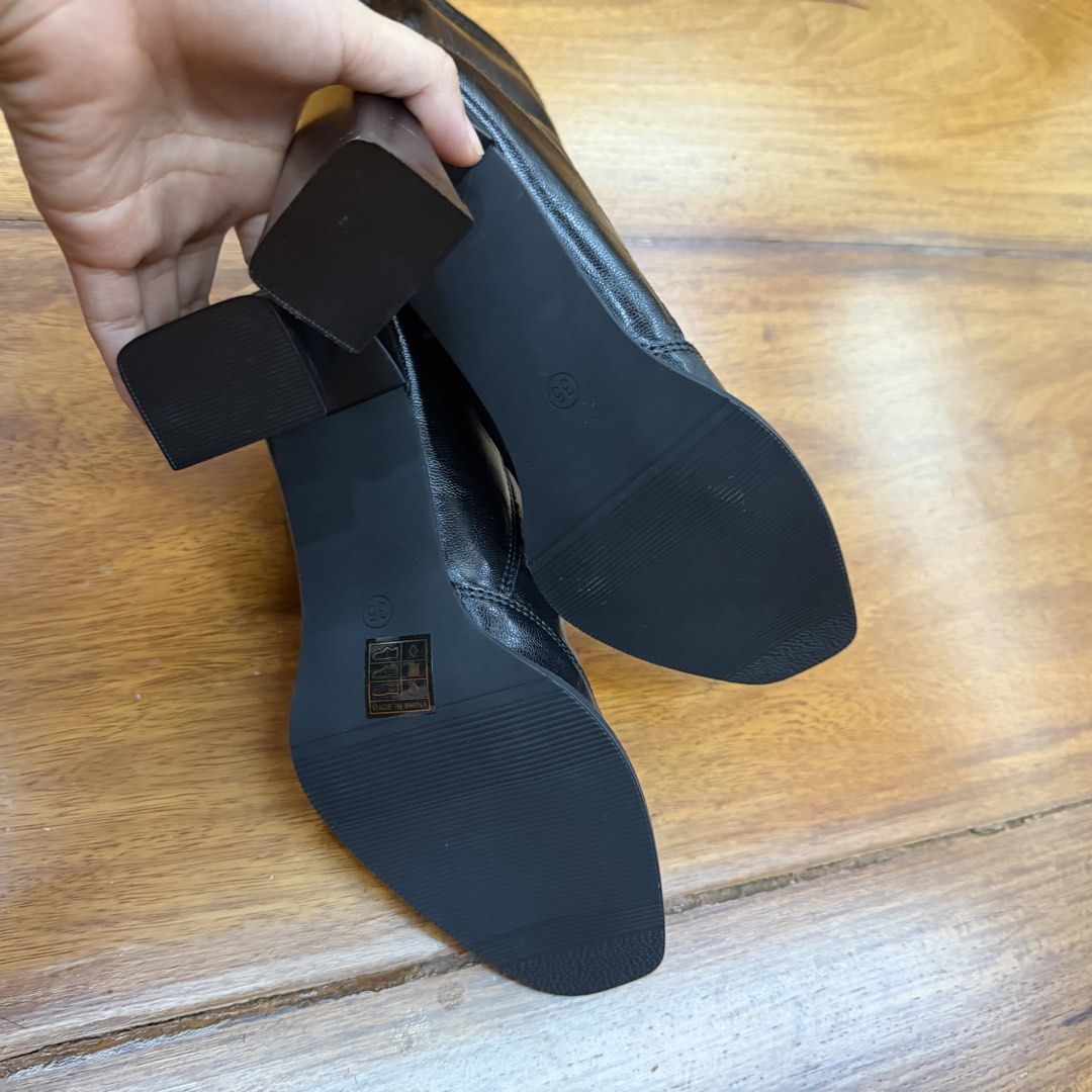 CLEARANCE SALE - Boots from DHGATE (Category: Boots) located in Muntinlupa City. Submitted by myrandomthingz (Listing ID 1468921518, Image 3). Description: .