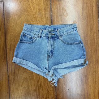 (Category: ) located in . Submitted by myrandomthingz (Listing ID 1468866574, Image 1). Description: .