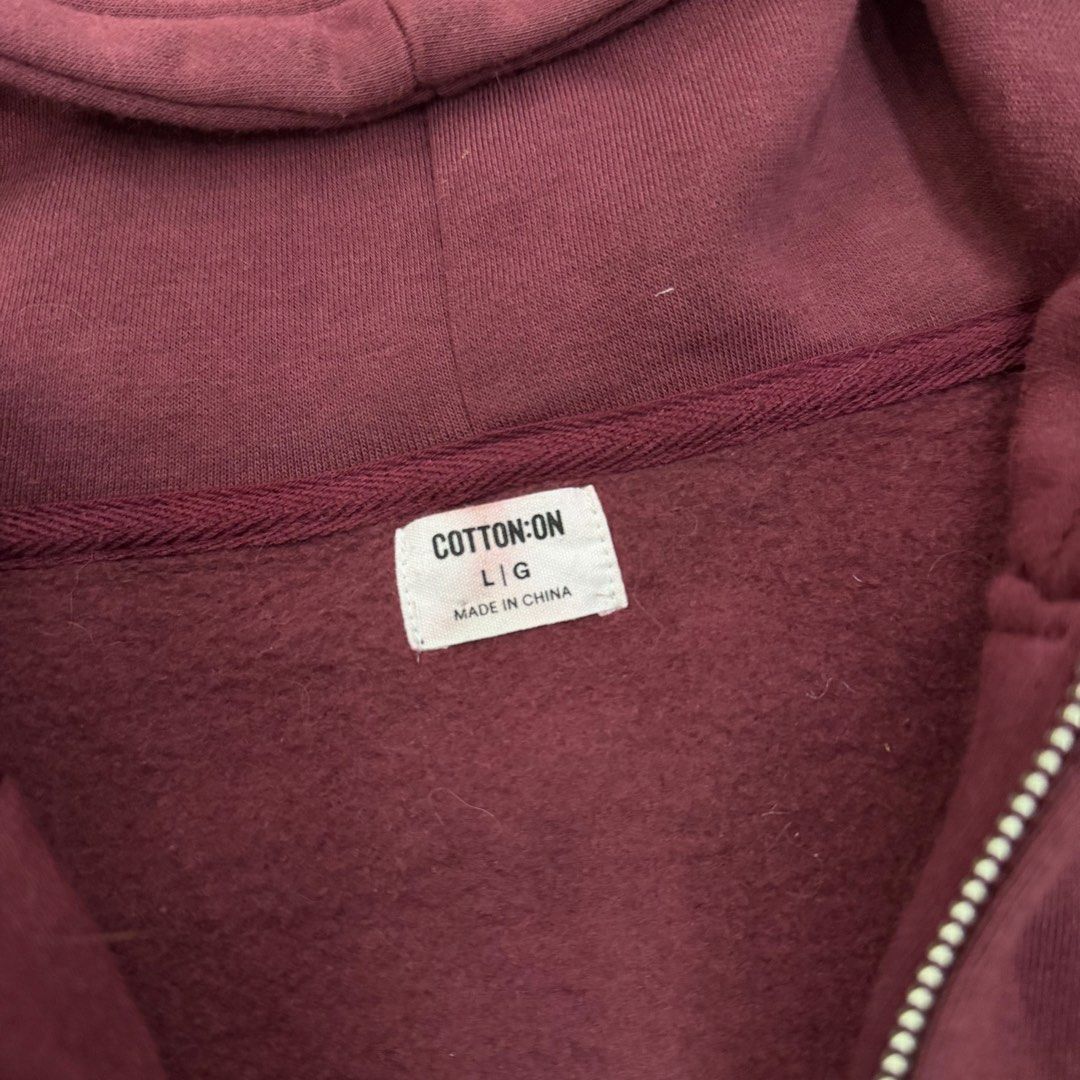 CLEARANCE SALE - Cotton On Jacket (Category: Coats, Jackets and Outerwear) located in Muntinlupa City. Submitted by myrandomthingz (Listing ID 1468824271, Image 2). Description: .