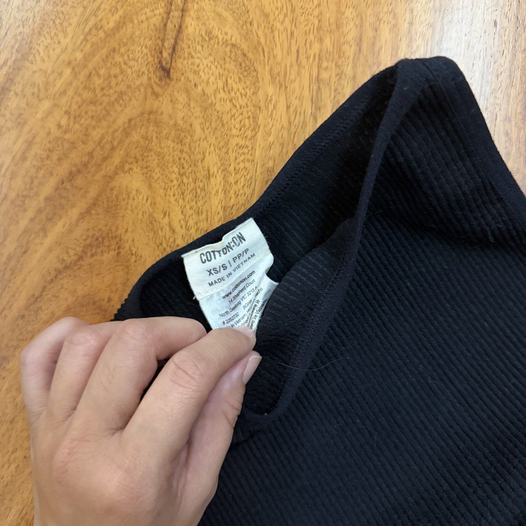 CLEARANCE SALE - Cotton On Top (Category: Sleeveless) located in Muntinlupa City. Submitted by curationbymich (Listing ID 1468792731, Image 2). Description: .