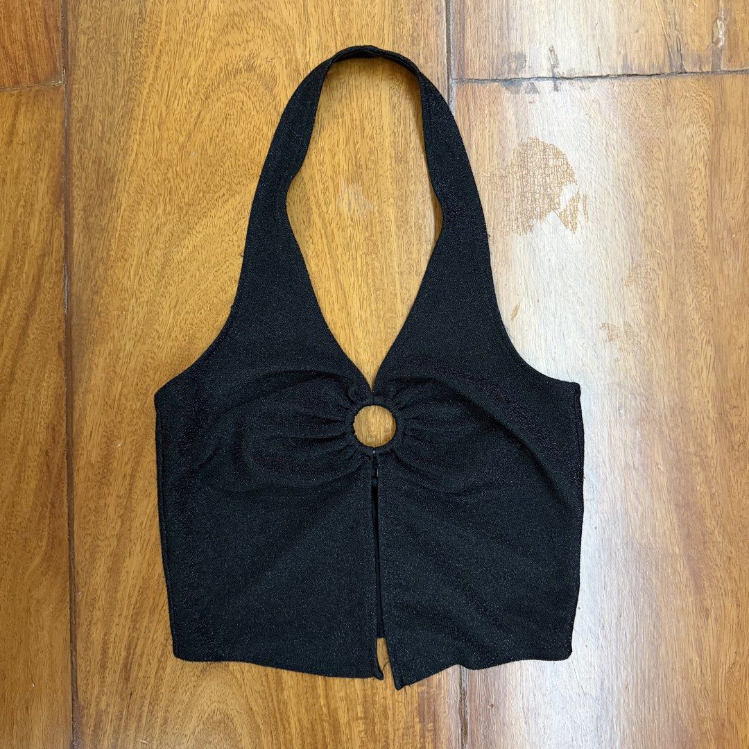CLEARANCE SALE - H&M Top (Category: Sleeveless) located in Muntinlupa City. Submitted by myrandomthingz (Listing ID 1468778120, Image 1). Description: .