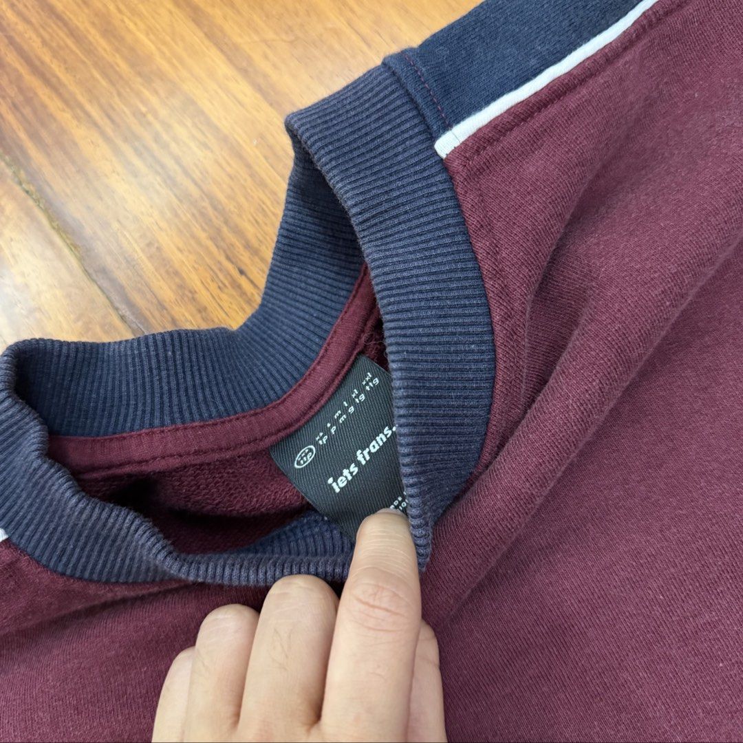 CLEARANCE SALE - Its Frans Sweater (Category: Coats, Jackets and Outerwear) located in Muntinlupa City. Submitted by myrandomthingz (Listing ID 1468823205, Image 2). Description: .