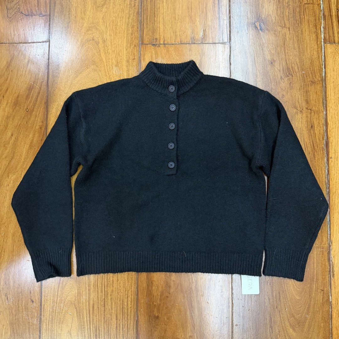 CLEARANCE SALE - Musera Sweater (Category: Coats, Jackets and Outerwear) located in Muntinlupa City. Submitted by myrandomthingz (Listing ID 1468821922, Image 1). Description: .