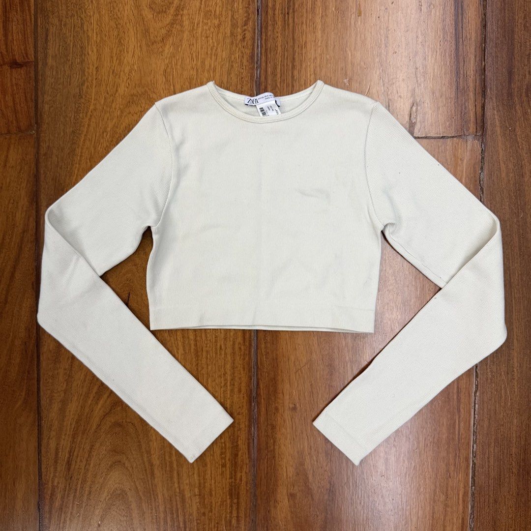 CLEARANCE SALE - Zara Top (Category: Longsleeves) located in Muntinlupa City. Submitted by myrandomthingz (Listing ID 1468774435, Image 1). Description: .