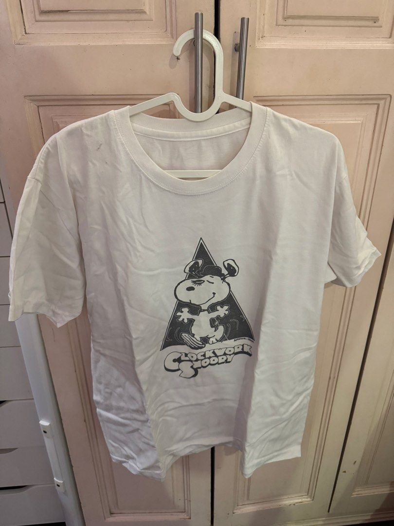 Clockwork Snoopy White Graphic Tee (Category: Shirts) located in Manila. Submitted by harleyy1230 (Listing ID 1468899135, Image 1). Description: .