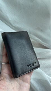 （分類：）位於 。 由 thequirklist 提交（商品編號 1468801153，圖片 1）。簡介： 。