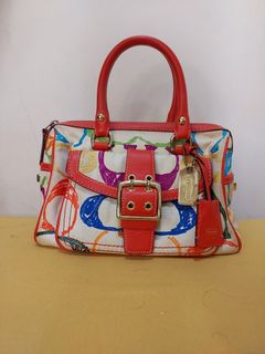 (Category: ) located in . Submitted by jullie_bag_shop (Listing ID 1468778934, Image 1). Description: .