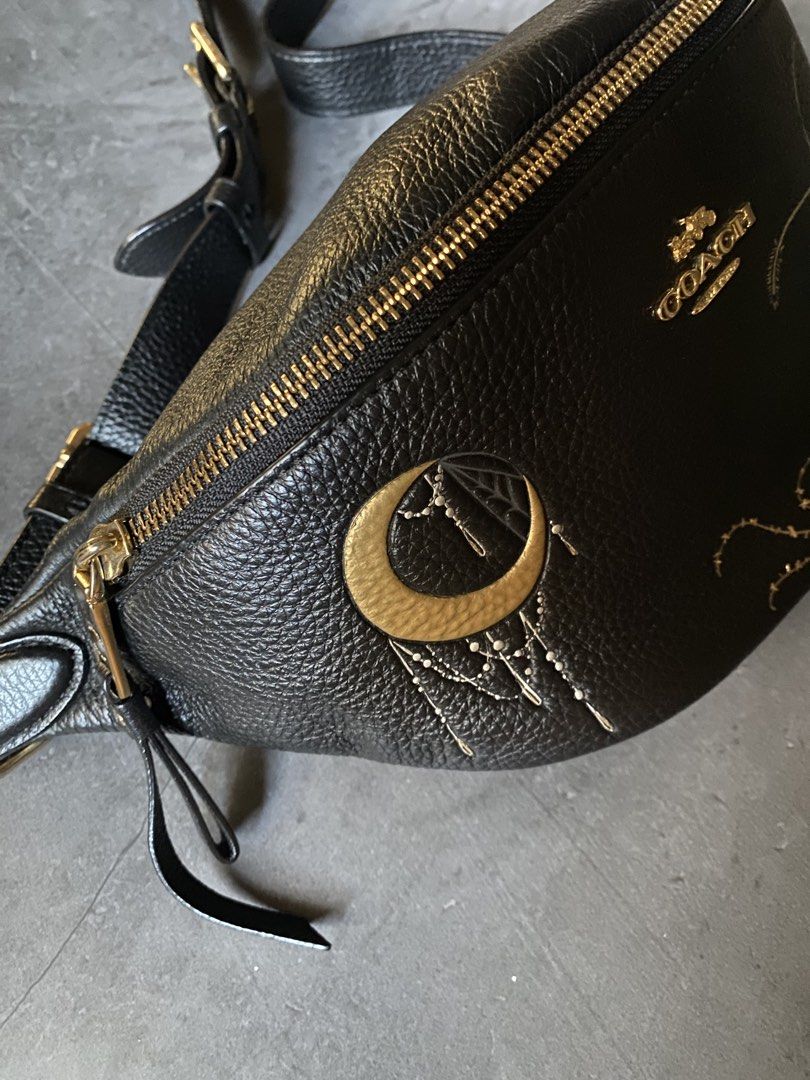 Coach pebble leather belt bag (Category: Cross-body Bags) located in Quezon City. Submitted by magmon (Listing ID 1468836726, Image 2). Description: Coach pebble leather belt bag with chelsea animation (rare) Barely used Limited edition Black pebble leather with Gold hardware No dust bag .