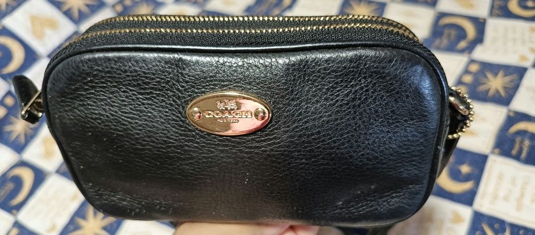 Coach Pebbled Leather Kira Crossbody (Category: Cross-body Bags) located in Dimasalang. Submitted by tinzstory (Listing ID 1468721223, Image 2). Description: 2nd hand .