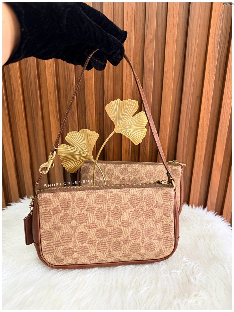 Coach plaza22 (Category: Shoulder Bags) located in Masantol. Submitted by shopforlessbyjoyg (Listing ID 1468726555, Image 1). Description: 𝟮𝗣𝗖 𝗔𝘃𝗮𝗶𝗹𝗮𝗯𝗹𝗲‼️ 𝗣𝗟𝗔𝗭𝗔𝟮𝟮 𝗦𝗲𝗹𝗹𝗶𝗻𝗴 𝗹𝗼𝘄 𝗻𝗼 𝗶𝗻𝗰𝗹𝘂𝘀𝗶𝗼𝗻📌 𝟹,𝟿𝟿𝟿 + sҒ 𝗕𝗿𝗮𝗻𝗱𝗻𝗲𝘄, 💯𝟬𝗥𝗜𝗚𝗜𝗡𝗔𝗟 ᴍɪɴᴇ ɴᴏᴡ, ᴘᴀʏ ɴᴏᴡ✌ ᴀᴄᴛᴜᴀʟ ᴘʜᴏᴛᴏ ᴘᴏsᴛᴇᴅ, ᴡʜᴀᴛ ʏᴏᴜ sᴇᴇ ɪs ᴡʜᴀᴛ ʏᴏᴜ ɢᴇᴛ ᴡᴀɢ ʜᴀɴᴀᴘɪɴ ᴀɴɢ ᴡᴀʟᴀ 😚.