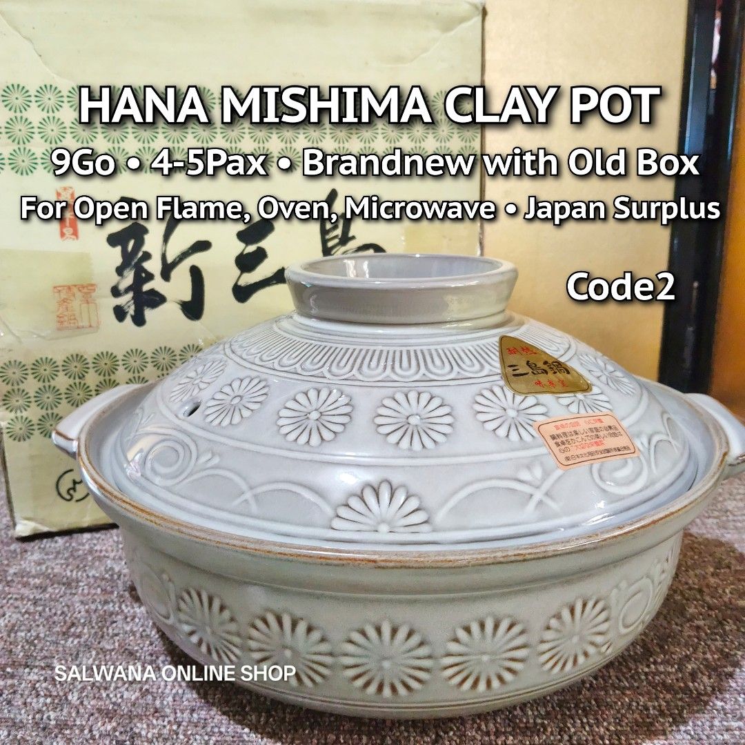 Code2 9GO HANA MISHIMA CLAY POT 4-5PAX • JAPAN SURPLUS (Category: Cookware & Accessories) located in Mabalacat. Submitted by salwanaonlineshop (Listing ID 1468720390, Image 1). Description: Code2 9GO HANA MISHIMA CLAY POT 4-5PAX • JAPAN SURPLUS A timeless masterpiece that has been loved since 1972 Japan's representative clay pot Hana Mishima Features of Nabe: 🇯🇵The special blend of ingredients creates ultra-heat-resistant crystals, making it ex